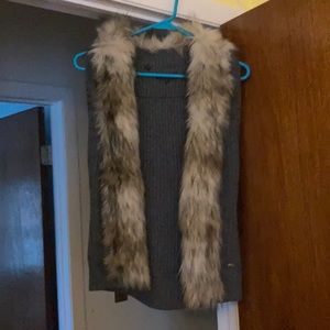 Guess Sweater Fur Vest